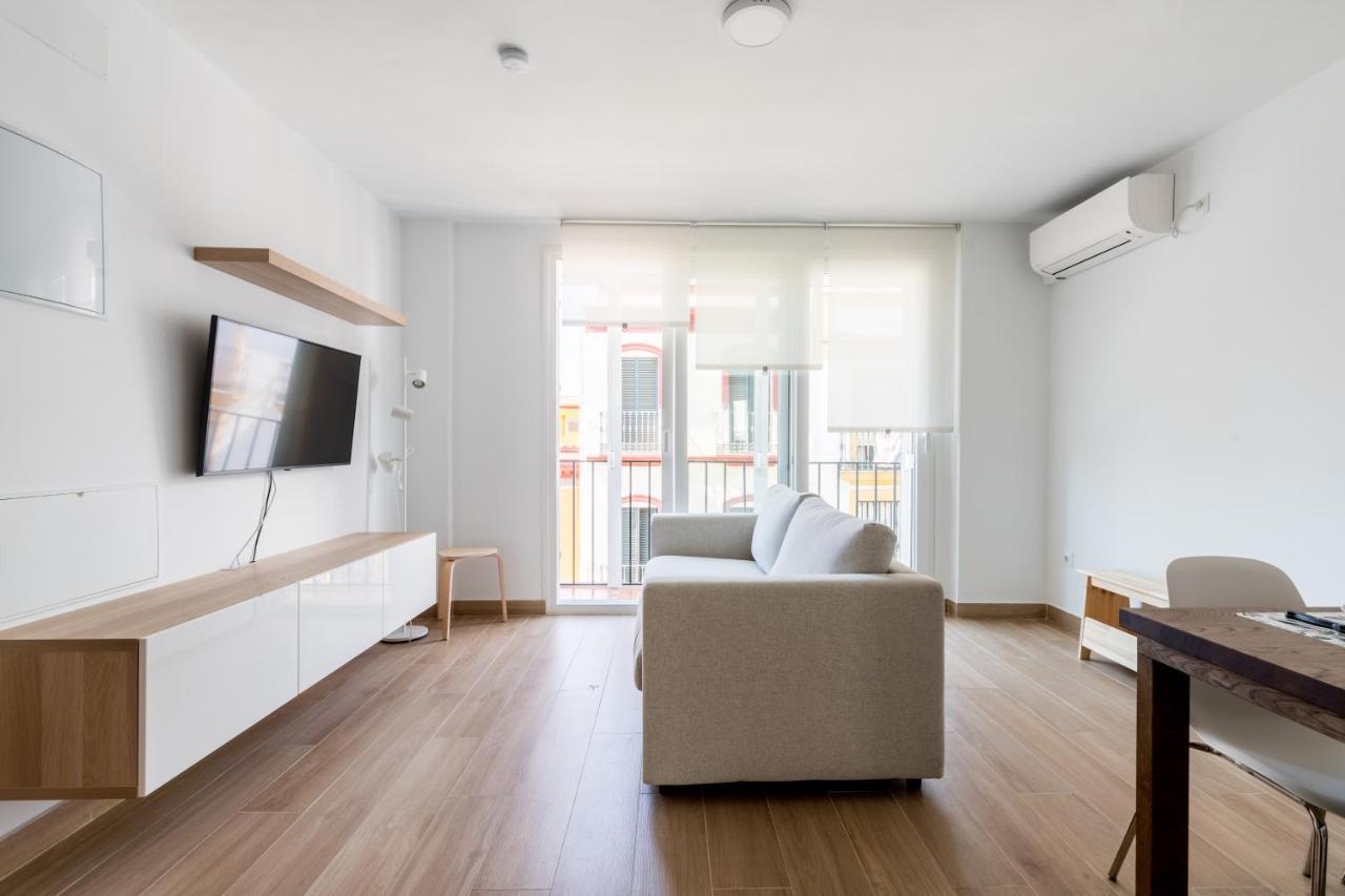 Апартаменты Holi-Rent Pureza Севилья Экстерьер фото